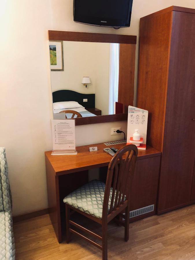La Girandola Bed & Breakfast Roma Exterior foto