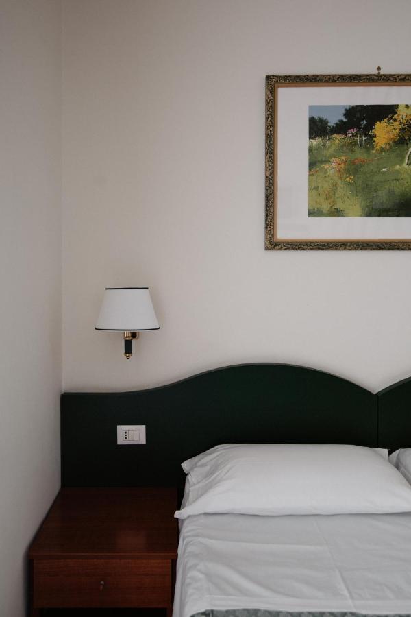 La Girandola Bed & Breakfast Roma Exterior foto